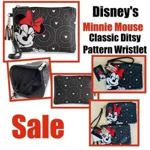 Disney's Minnie Mouse Classic Ditsy Pattern Wristlet